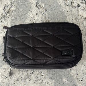 Lug Roundabout 2 Convertible Wallet Crossbody Black